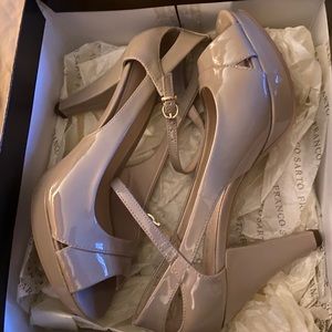 Beige stilettos